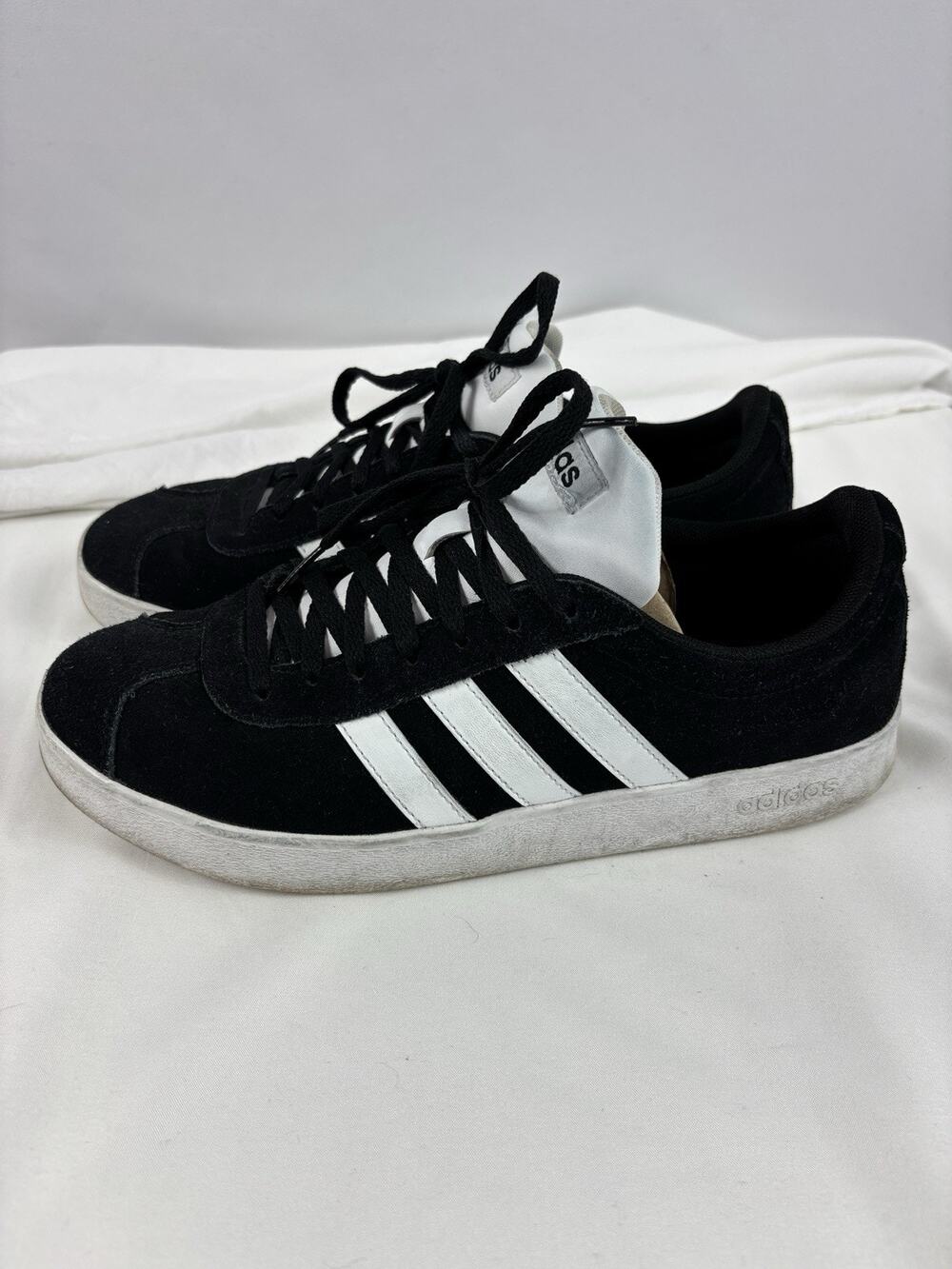 Adidas Black Suede Sneakers Mens 8 White Stripes Low Top Ortholite